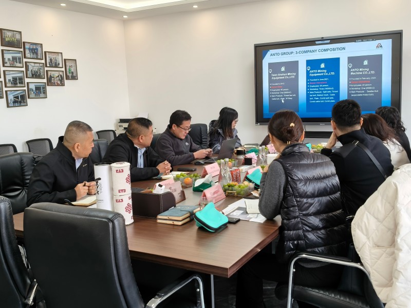 Mongolian Clients Visit ANTO for Inspection and Discuss Cooperation on Mine Support Products
